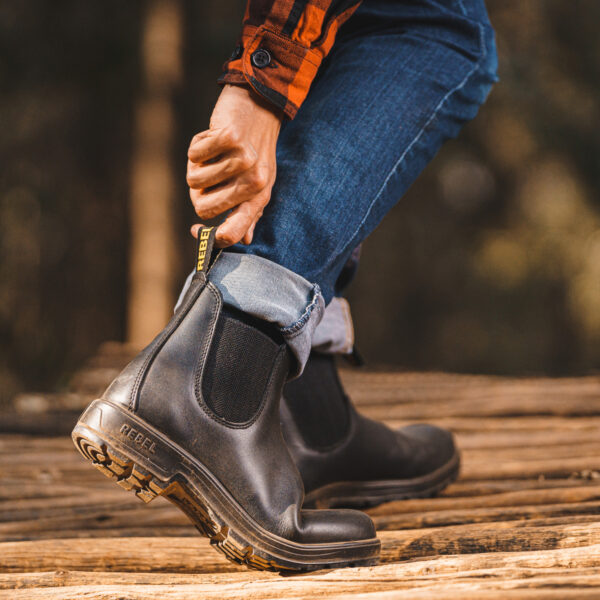 REBEL Urban Retro Classic Chelsea Boot Rustic Brown - Image 4